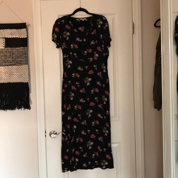 Dresses & Skirts - Vintage Floral Maxi-Length Dress